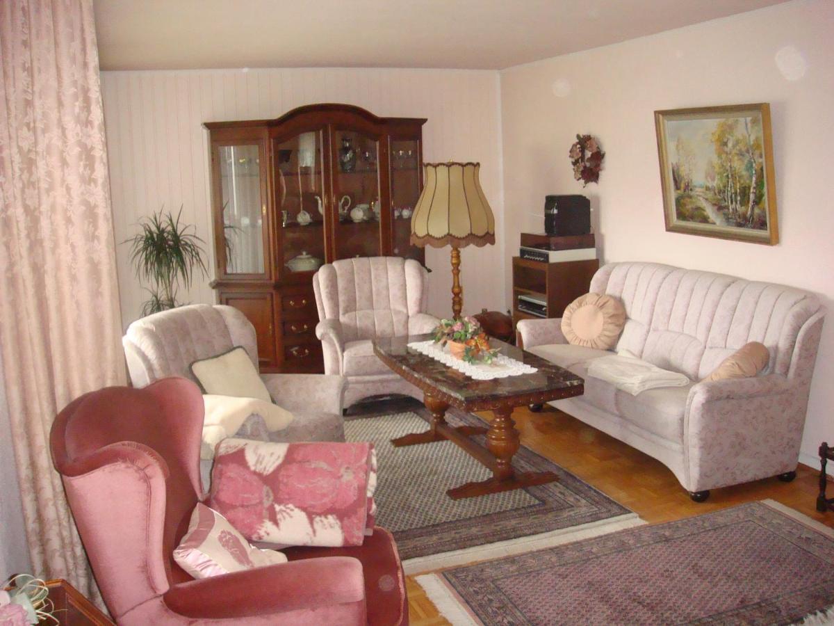 Ferienwohnung トリーア エクステリア 写真